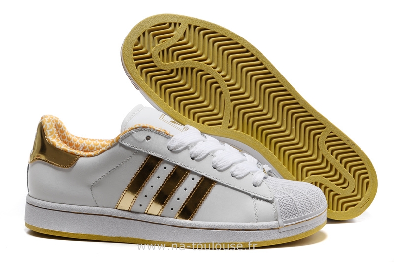 chaussure adidas femme en solde